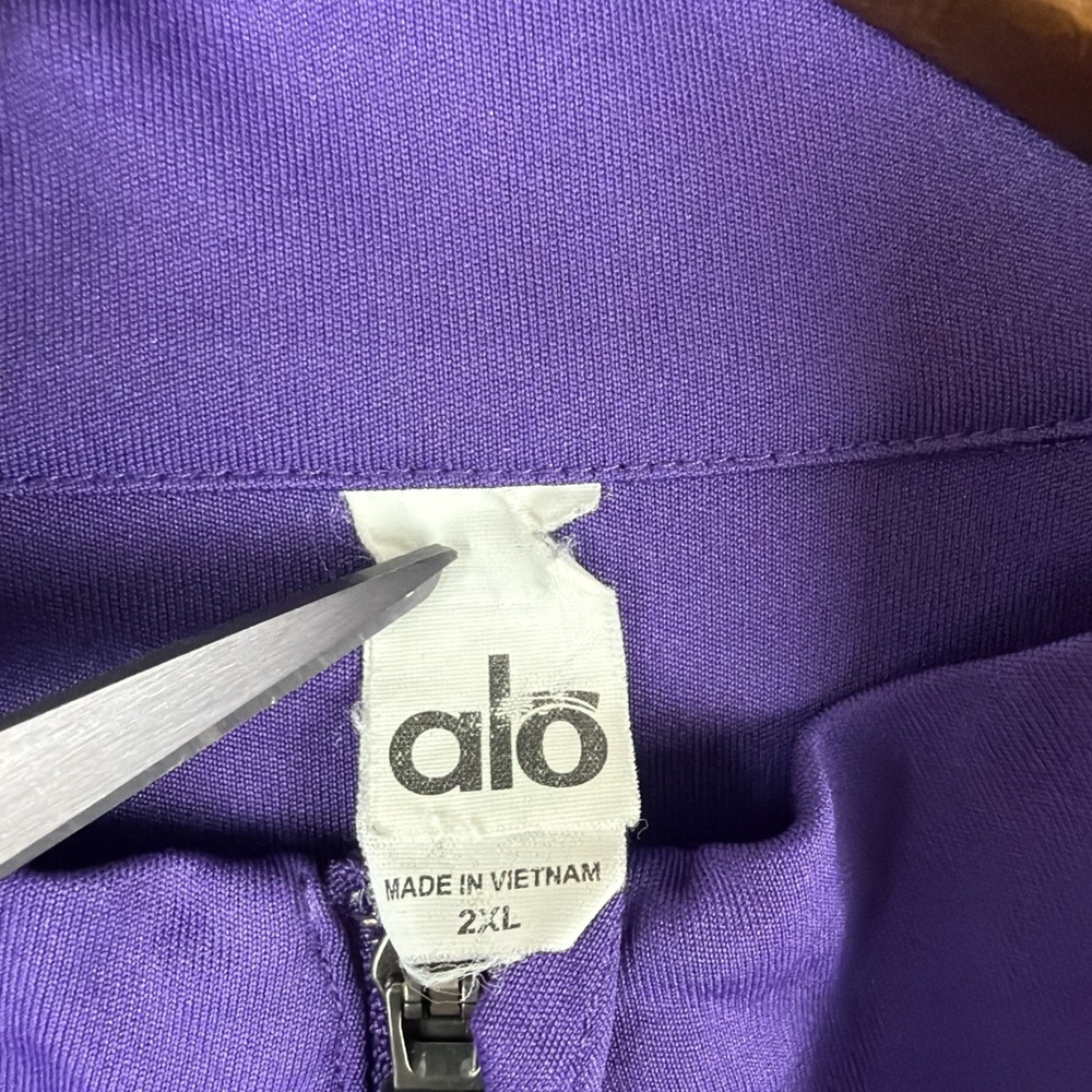 Alo Pullover Quarter Zip Mens Training Shirt 2XL Purple Activewear Mock Neck EUC - Picture 8 of 13